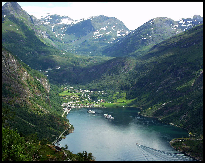 geiranger-fjord-l.jpg