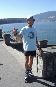 Dave%20-%20Social%20Skate%20-%20Thumb%27s%20up.jpg