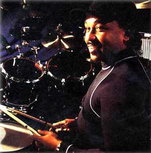 Carter%20Beauford11.jpg
