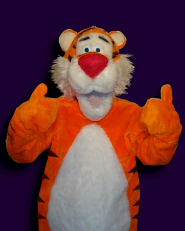 c%20tiger%20thumbs%20up%20cut%20out.jpg